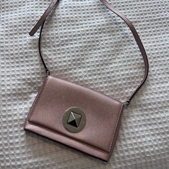 Rose Gold Kate spade purse - Picture 1 of 3